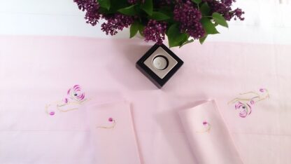 Pretty in Pink runner in beautiful Irish linen - Image 3