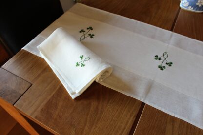 Three little Shamrocks runner in green threads on ivory Irish linen. - Image 5