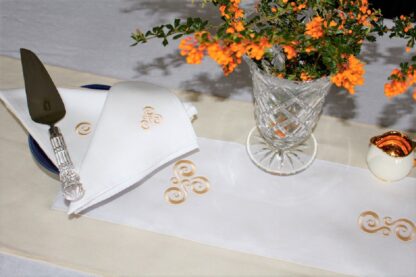 Newgrange Pre Celtic Knot table runner in Ecru and White  " Sale" - Image 4