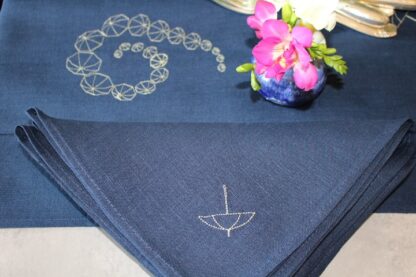 Umbrella swirl table runner in indigo - Image 7
