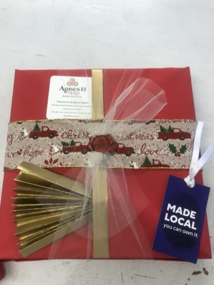 Beautiful Christmas holly/red table runner  "Great Value" Limited edition. - Image 8